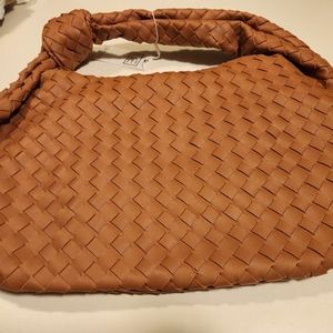 Woven purse